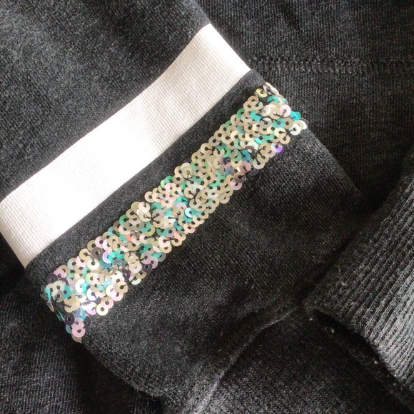 VICTORIAS SECRET SUPERMODEL ESSENTIALS HOODIE. XS/SMALL DARK GREY - Picture 12 of 16